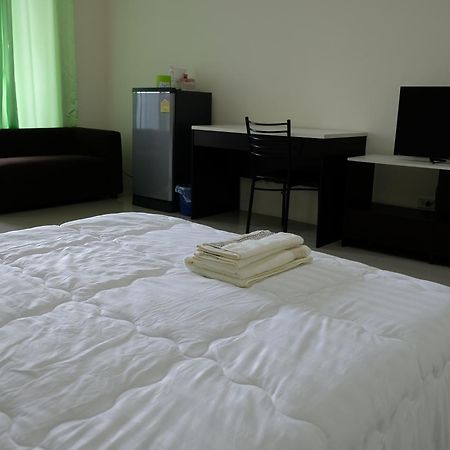 Aspen Residence Chonburi Ngoại thất bức ảnh