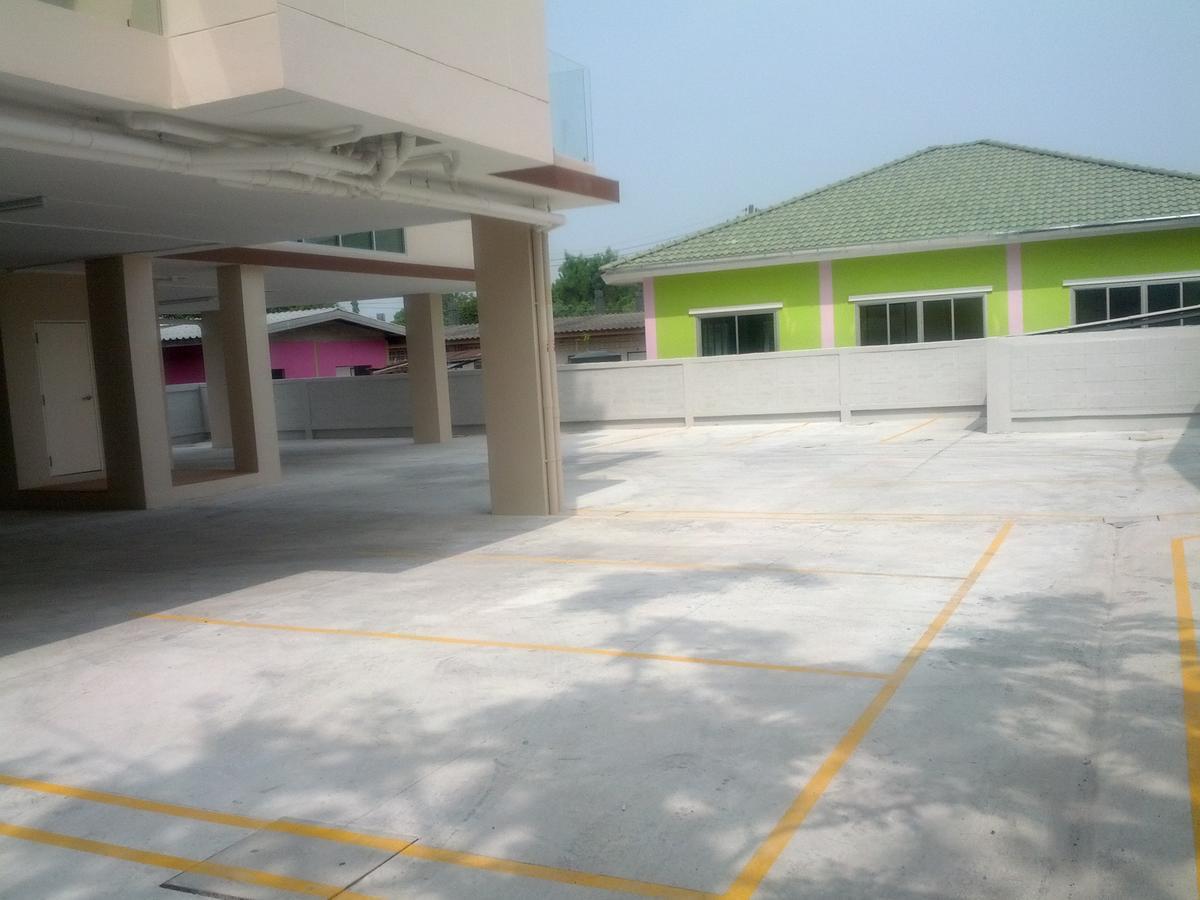 Aspen Residence Chonburi Ngoại thất bức ảnh
