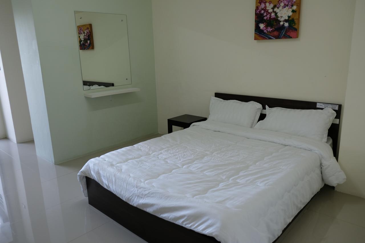 Aspen Residence Chonburi Ngoại thất bức ảnh