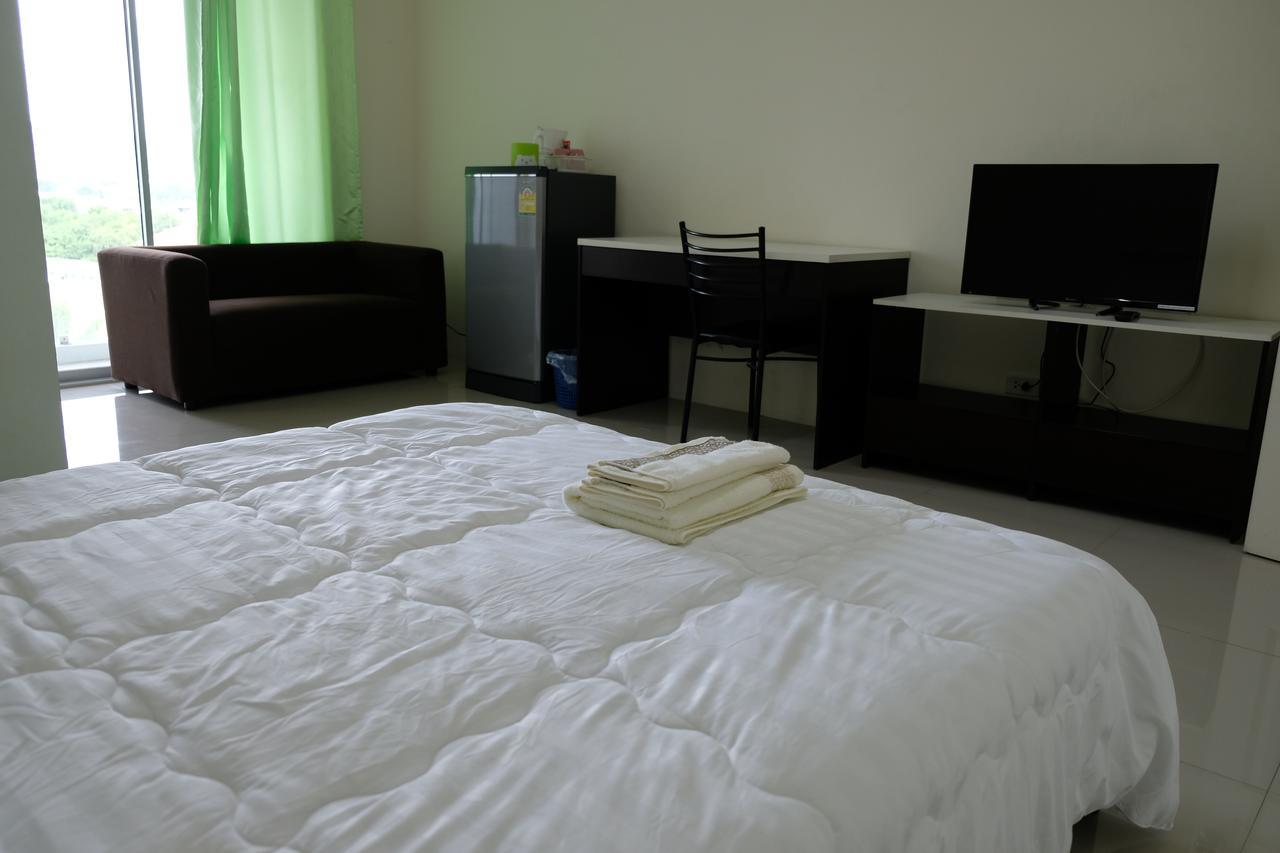 Aspen Residence Chonburi Ngoại thất bức ảnh